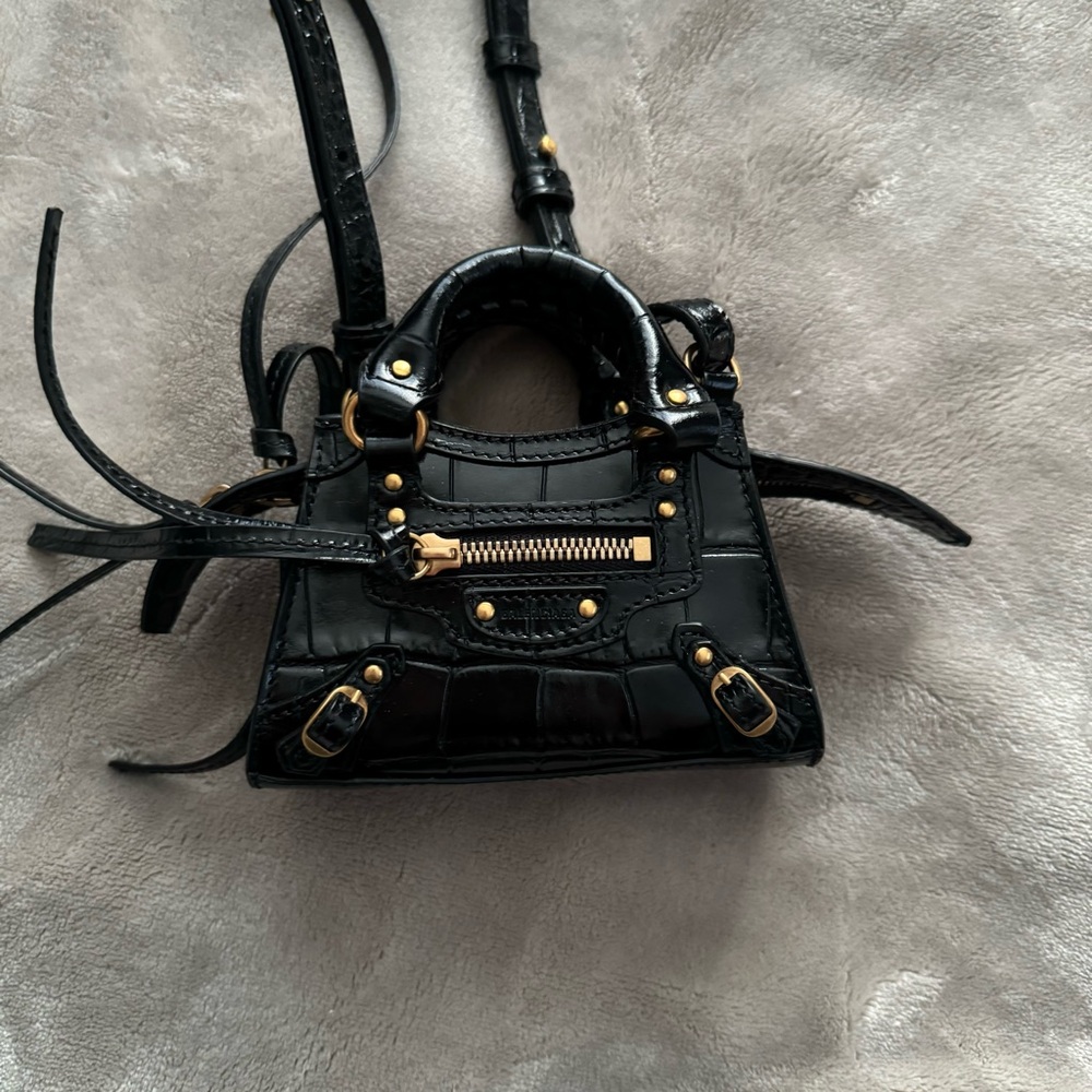 Balenciaga Neo Classic City bag Super Nano - Picture 6 of 11